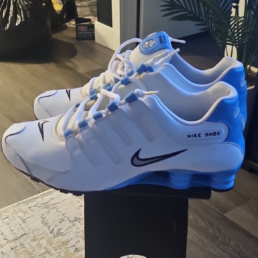 Nike Shox White with Blue Accents Athletic Shoes